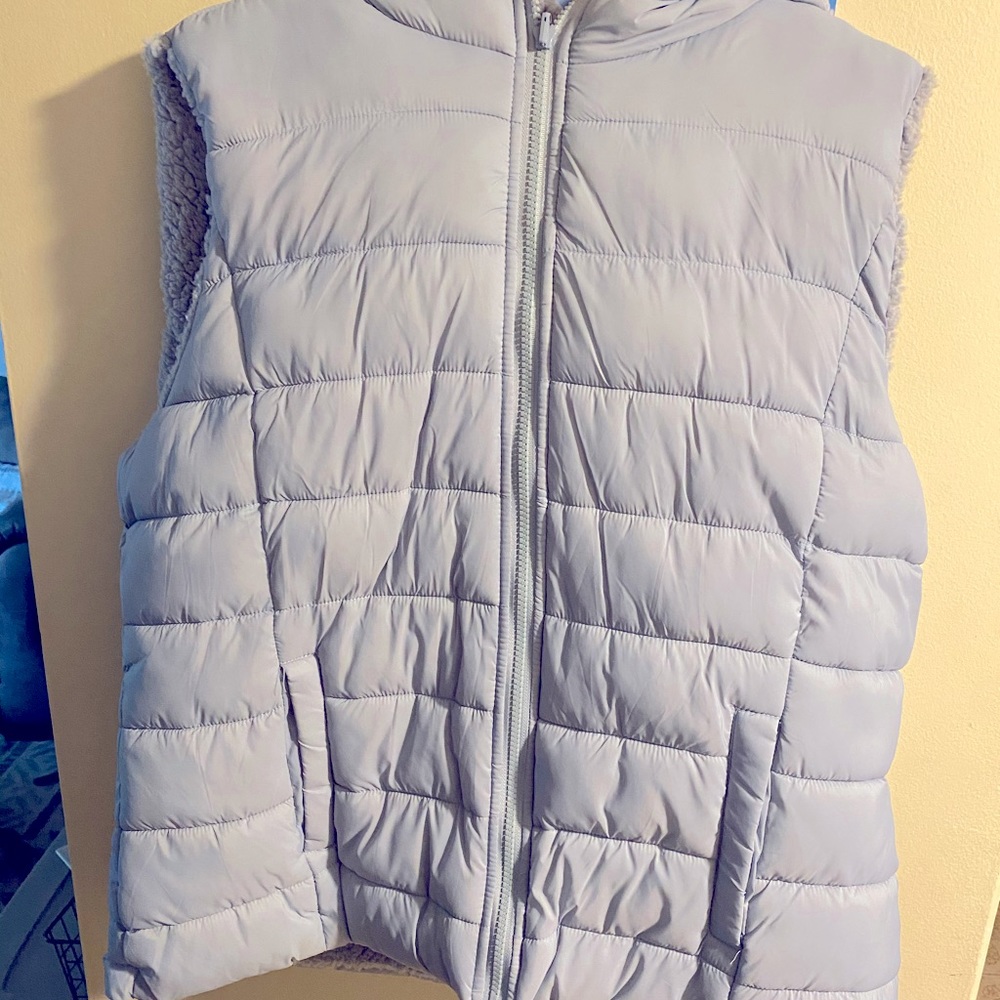 New York and Company Size L Vest NWT